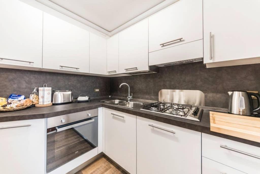 Rialto Apartment With Canal Grande View Венеция Экстерьер фото