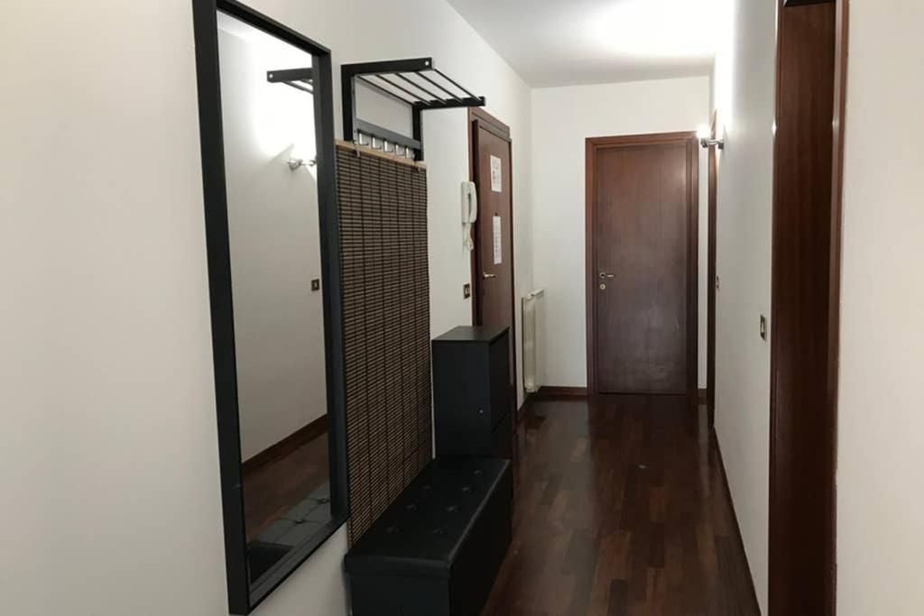 Rialto Apartment With Canal Grande View Венеция Экстерьер фото